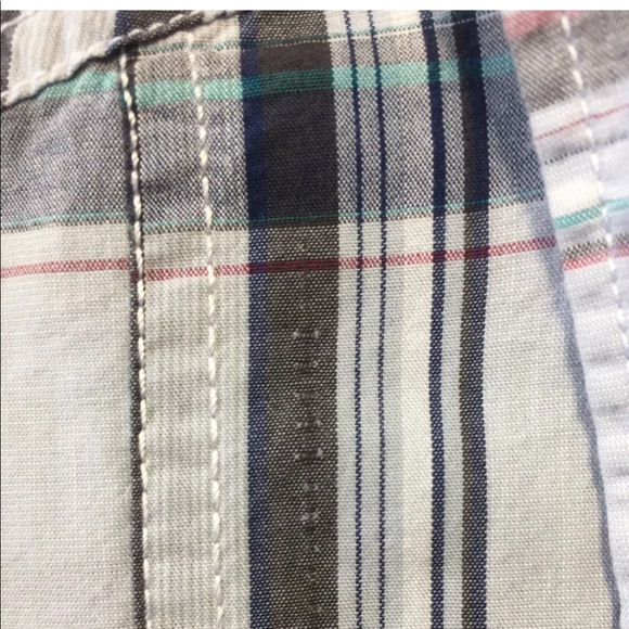 Esprit Men’s Short Sleeve Button Down Shirt Blue Grey Plaid L - Picture 2 of 11